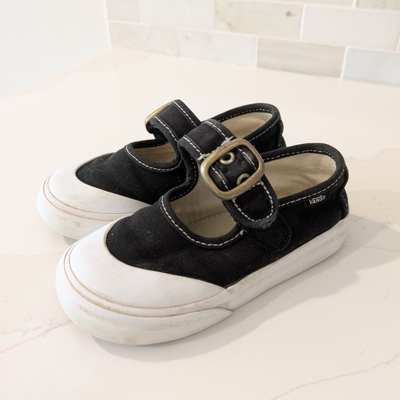 Vans Kids Black Mary Jane Shoes - Picture 2 of 9